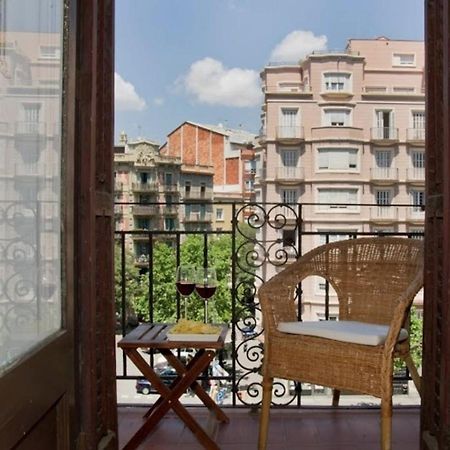 Priority Fira Apartments Barcelona Bagian luar foto